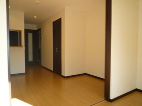 Living and room. Day is a good popularity of face-to-face system Kitchen! TV monitor