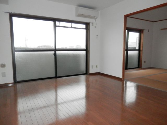 Living and room. room