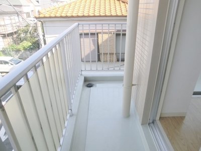 Balcony. Large balcony (^ 0_0 ^)