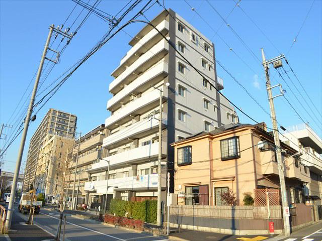 Local appearance photo. 2008 Built