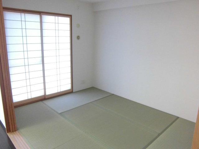 Edogawa-ku, Tokyo Shishibone 4