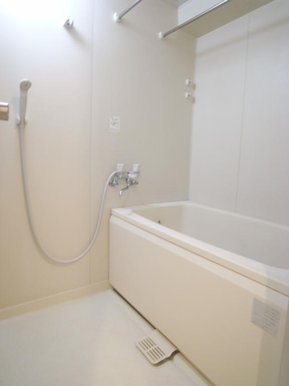 Bath. Add fueled, Bathing with bathroom dryer