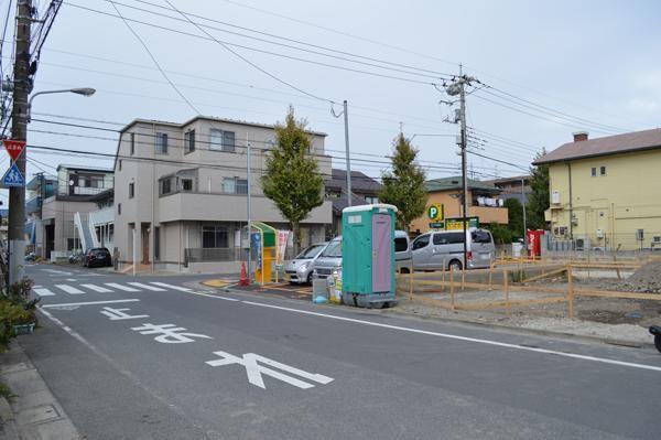 Local photos, including front road