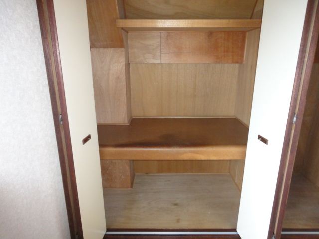 Living and room. Receipt