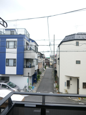 View. Facing south in sunny