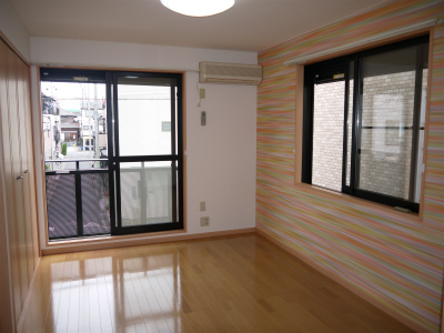 Other room space. Point Cross