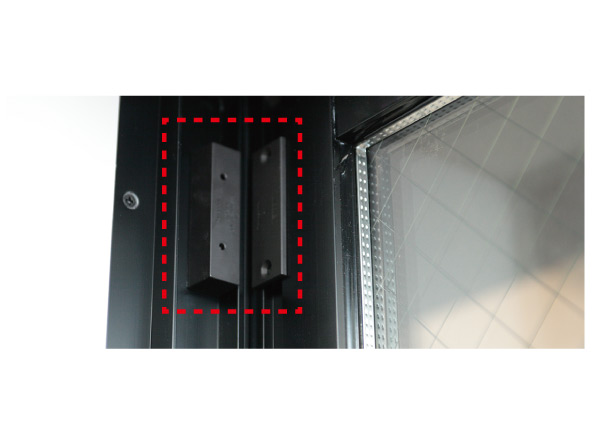 Security.  [Security magnet sensor] The dwelling unit of the window, Set up a crime prevention magnet sensor in order to inform the suspicious person of intrusion. If it goes wrong, Alarm rang, Lamp is lit. It tells you quickly abnormal. Even at the time of night and long-term absence, On behalf of the residents to protect the safety of the residence. (Except for some)