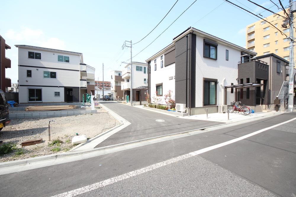 Local appearance photo. It is a local appearance.