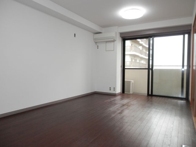 Living and room. room