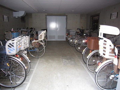 Other common areas. Bicycle Covered