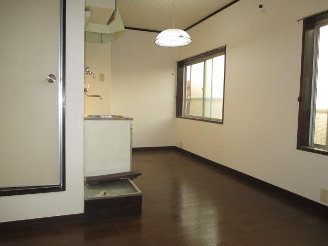 Living and room. Western-style 1