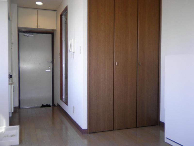 Living and room. Western-style 1 (same type)