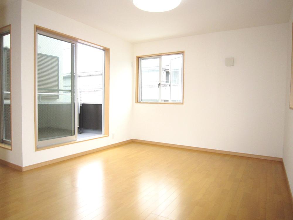 Living. ■ Living 8.6 Pledge