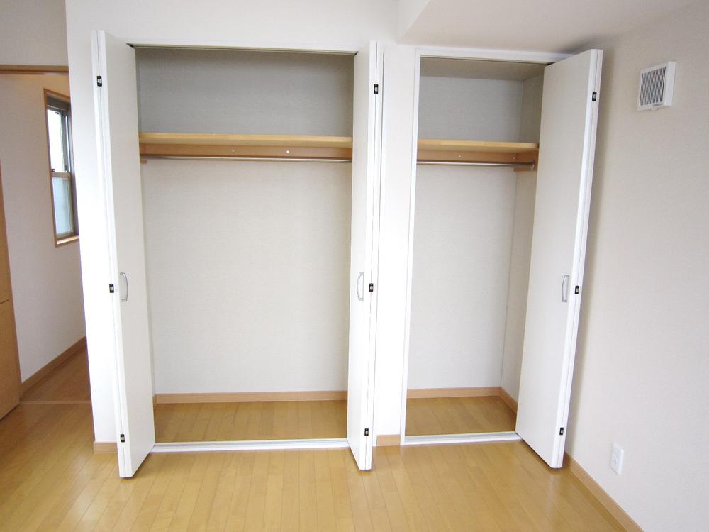 Receipt. ■ 3F Western-style 6.6 Pledge closet