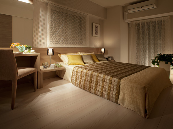 Interior.  [Western-style (1)] Sophisticated living space is, Create a stylish living. It will deliver a pleasant private space to live people. As well as taking into account the size and lighting, Set up a walk-in closet of a large capacity storage. Only the number of size (sq m) is not talk, We created a livable residential space.