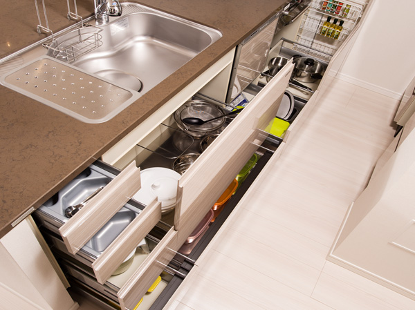 Kitchen.  [Floor cabinet] The floor cabinet, It has adopted a soft-close rails close to slowly quiet. ( ※ Except slide rack)