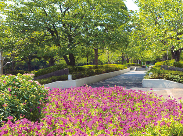Surrounding environment. New Nagashima River Water Park (5 minutes walk / About 380m)