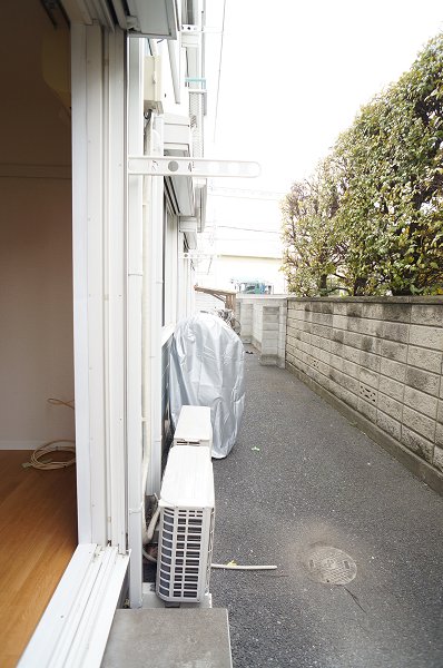 Balcony. State of the window destination