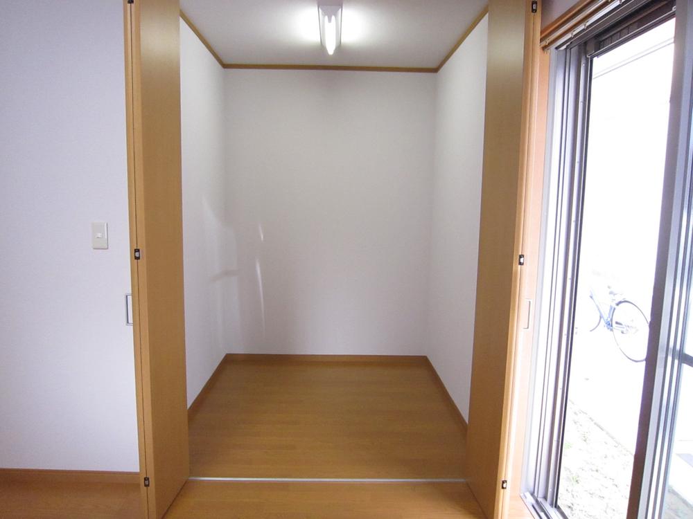 Receipt.  ■ 1 Kaiyoshitsu 6 Pledge of walk-in closet