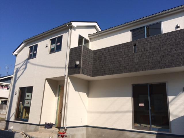 Local appearance photo. Local (11 May 2013) Shooting