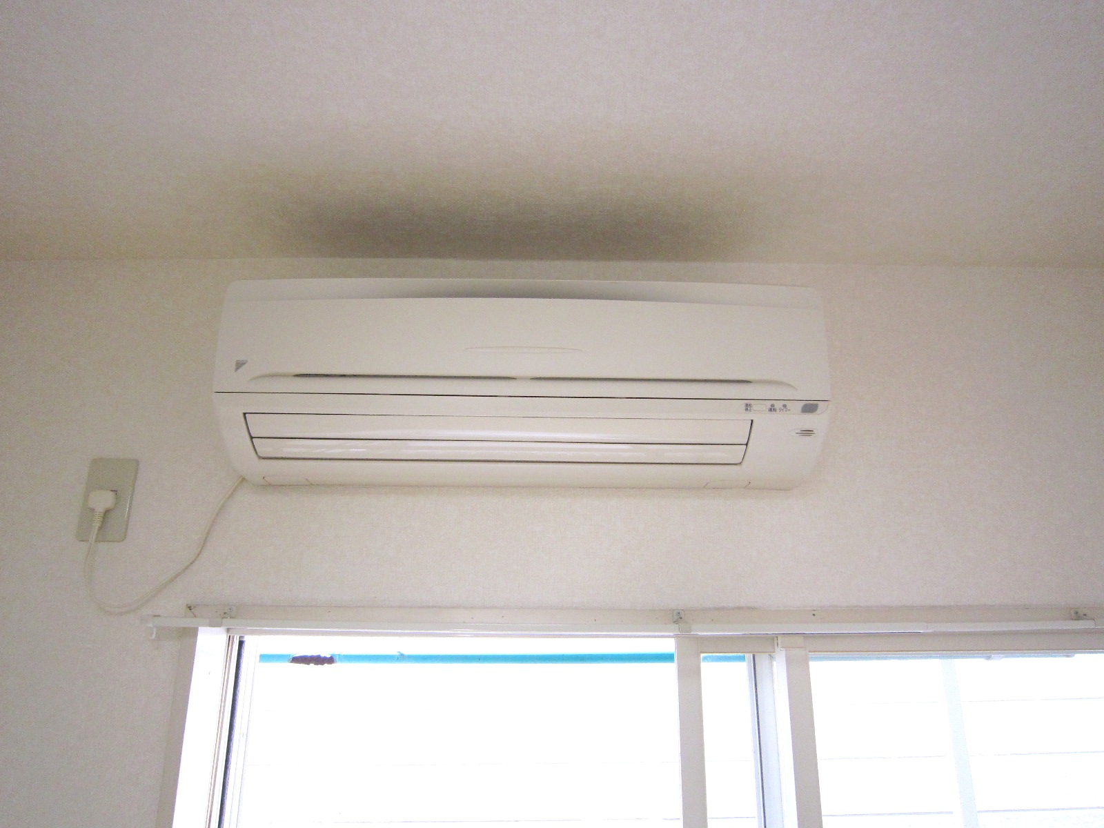 Other Equipment. Air-conditioned