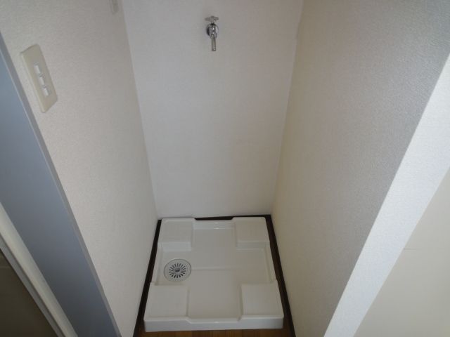 Other Equipment. I am happy when the washing machine storage is in the room.