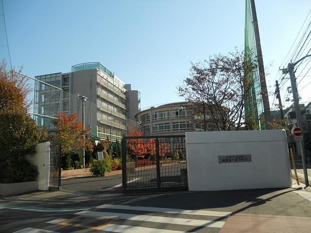 high school ・ College. 419m to private Kanto first high school