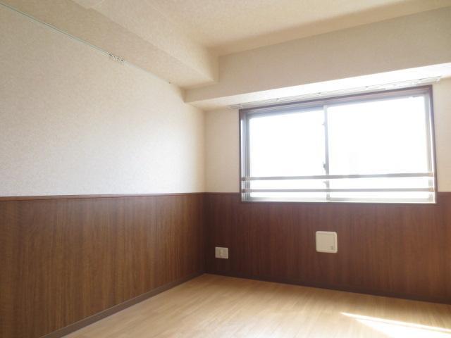 Living and room. Western-style 1