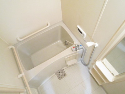 Bath. With reheating function