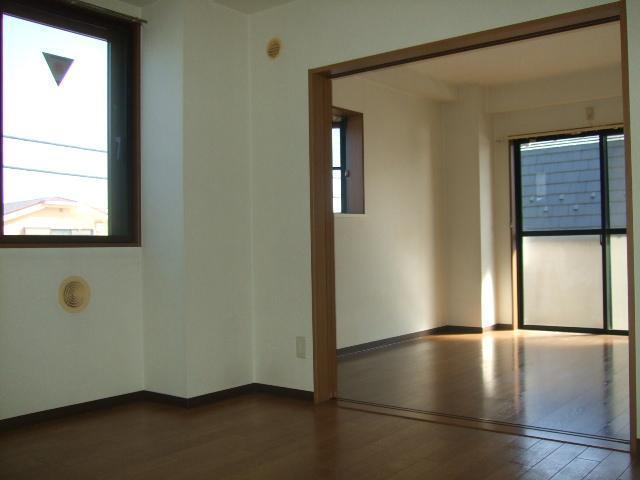 Living and room. Living