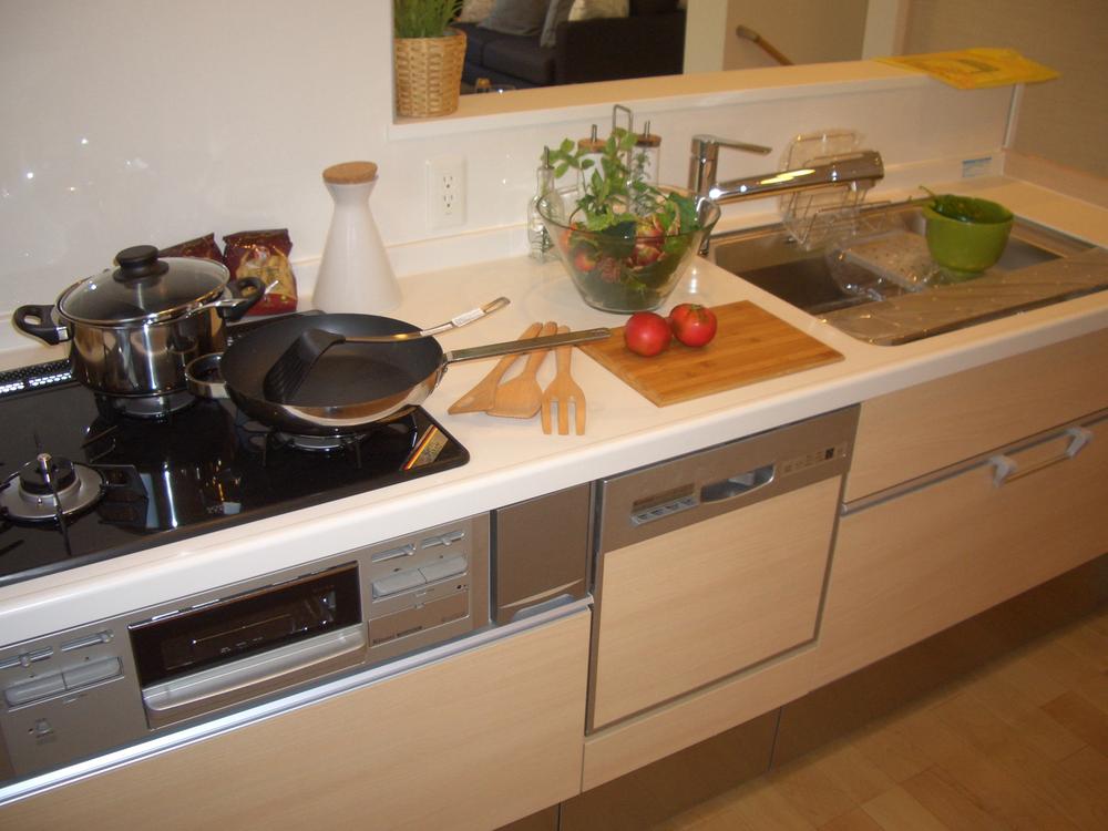 Kitchen. Water purifier and dishwasher in the kitchen