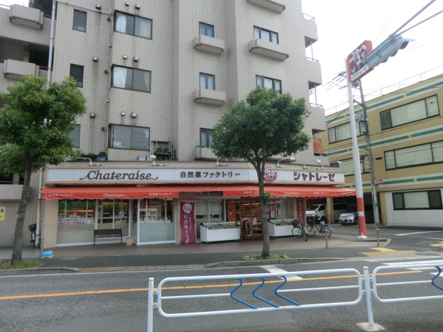 Other. Chateraise Minamishinozaki store up to (other) 387m
