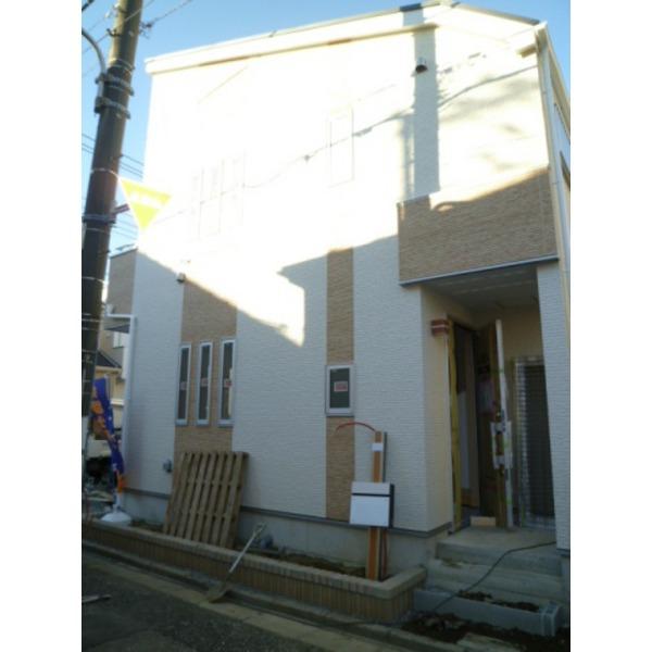 Local photos, including front road