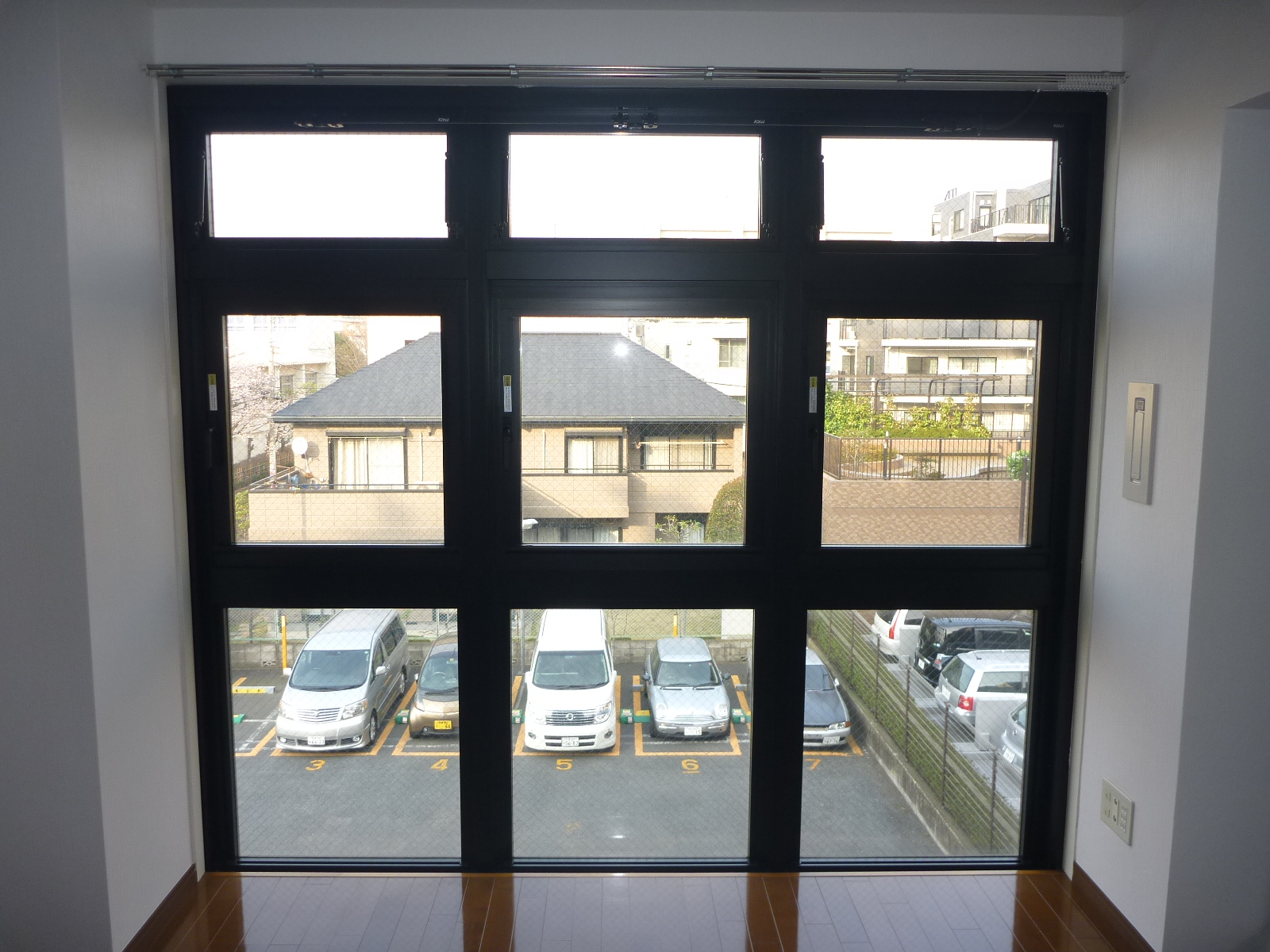 Living and room. Living room window