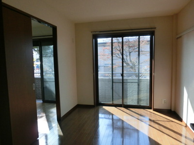 Other room space. LDK11 Pledge