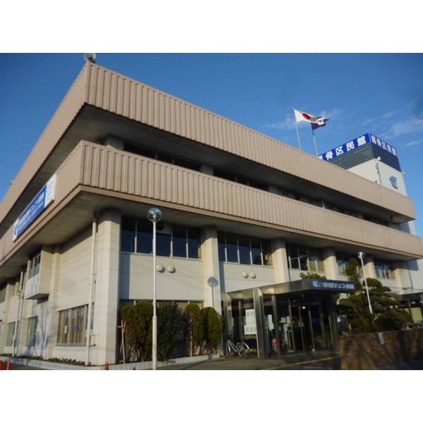 library. 742m to Edogawa Ward Shishibone community library