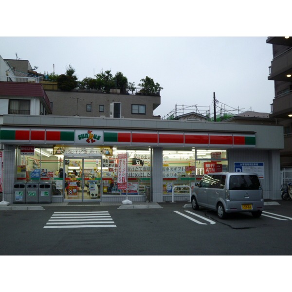 Convenience store. Thanks Funabori store up (convenience store) 77m