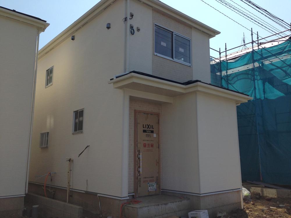 Local appearance photo