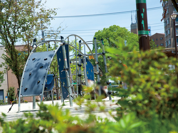 Surrounding environment. Ichinoe friend park (about 630m / An 8-minute walk)