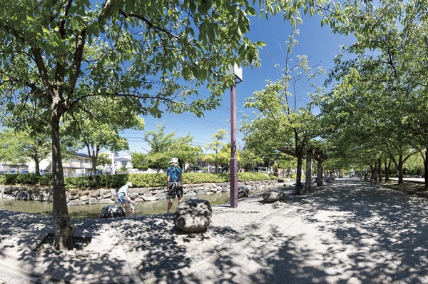 Ichinoe Sakaigawa water park (about 340m / A 5-minute walk)