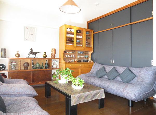 Non-living room. About the 15.6 Pledge of LD is equipped with a large storage