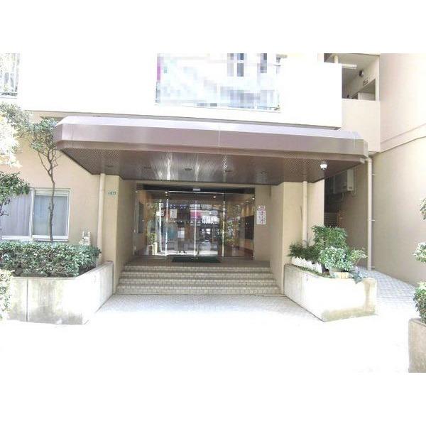 Entrance. Entrance is