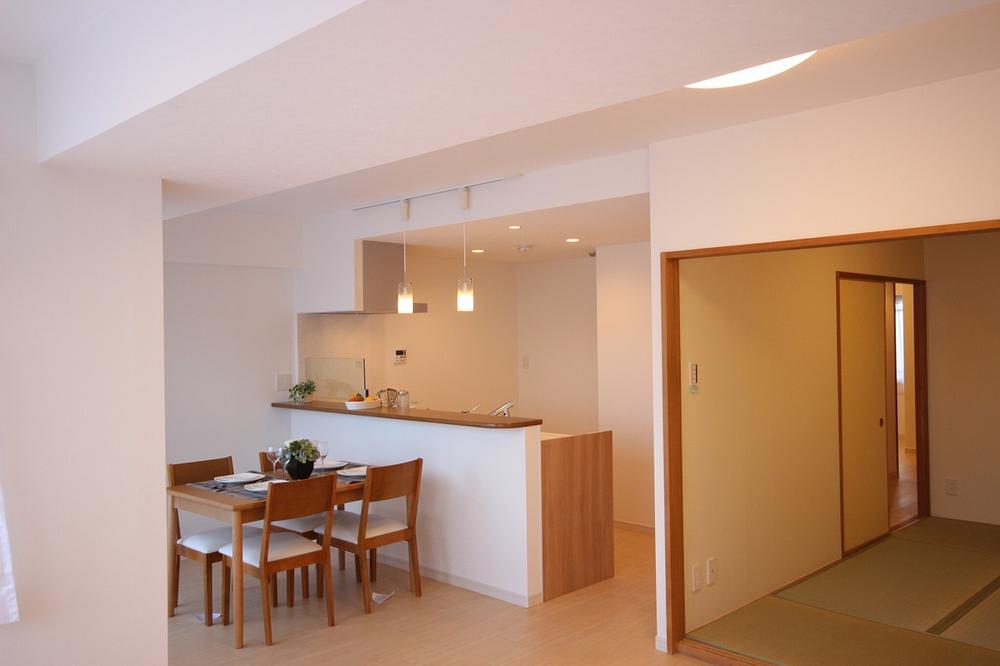 Living. In the living room of bright space, You momentum conversation of family