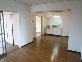 Bath. Reheating with bus