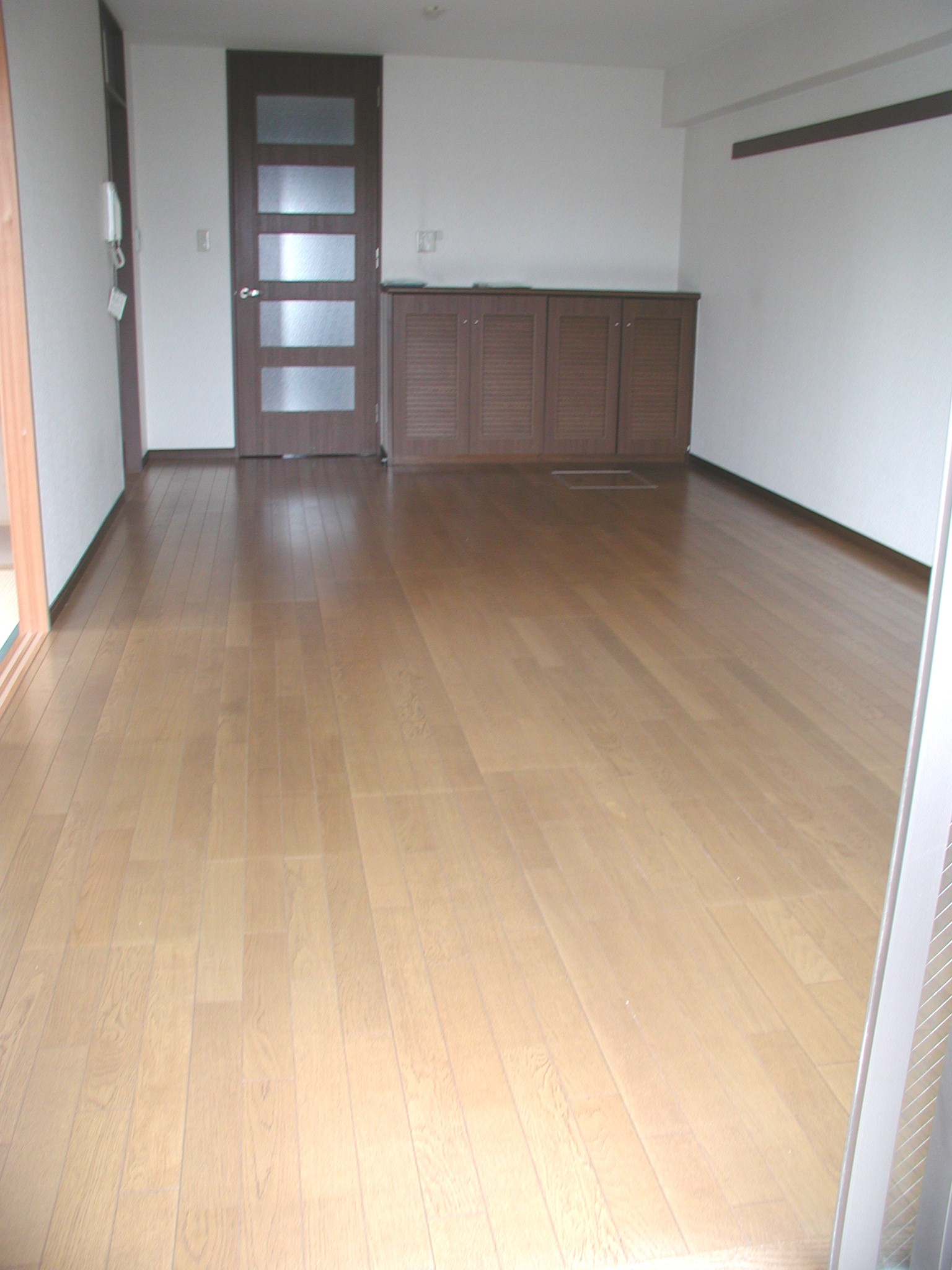 Living and room. Loose LDK