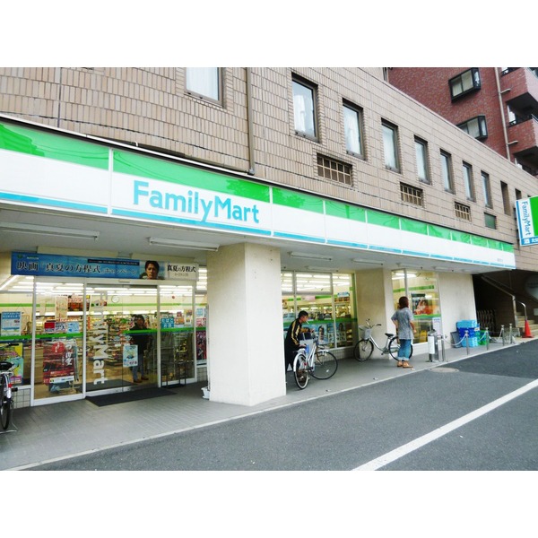 Convenience store. 6m to Lawson Nakakasai Sanchome store (convenience store)