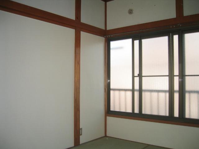 Living and room. Japanese-style room (2)