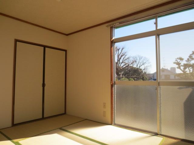 Living and room. Japanese-style room 1
