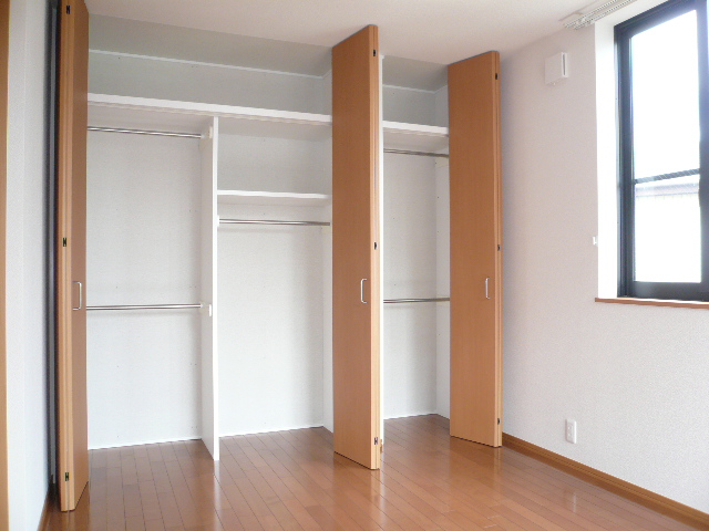 Other room space. Western style room