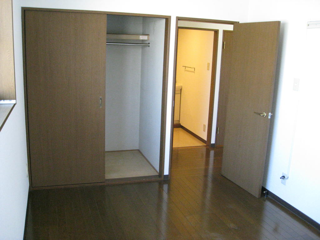 Other. North Western-style 7 Pledge